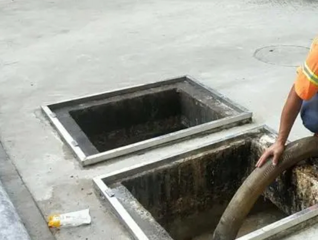 九龙化粪池清理